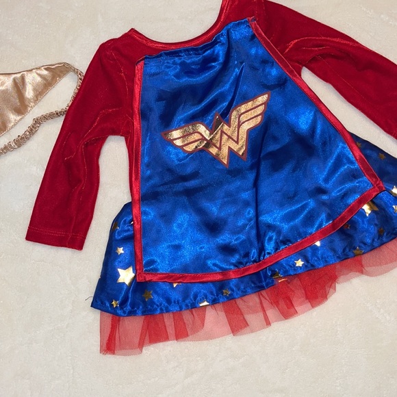 Halloween Costume NWOT Wonder Woman Baby Costume - Picture 2 of 3